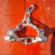 贤道聚乙烯逃生管道的链条连接解析